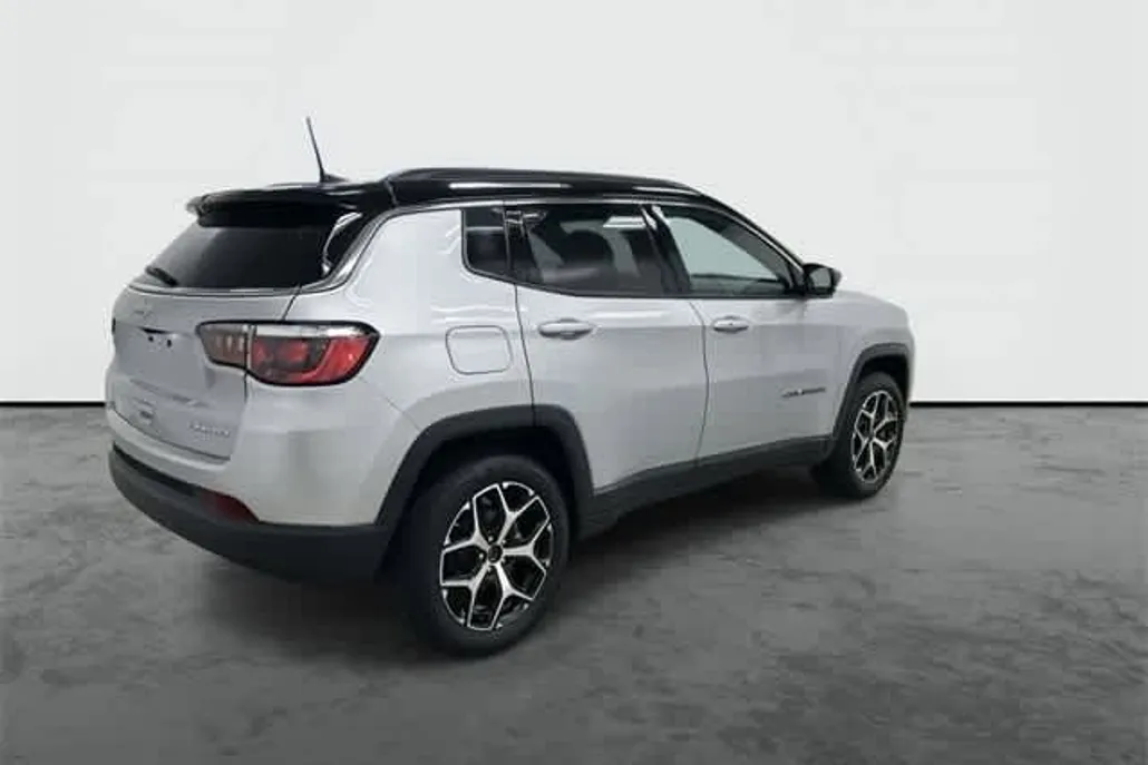2025 Jeep Compass Limited photo 1