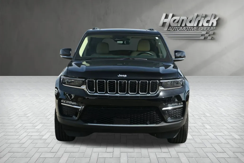 2022 Jeep Grand Cherokee Limited photo 1