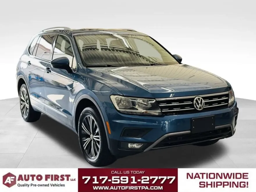 2019 Volkswagen Tiguan SEL R-Line photo 1