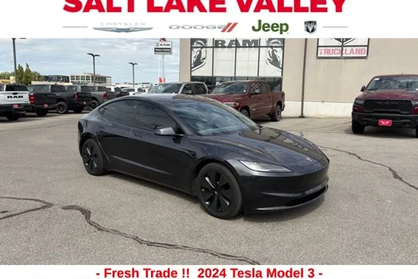 2024 Tesla Model 3 Long Range photo 1