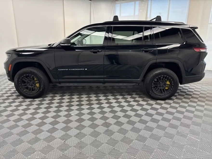 2021 Jeep Grand Cherokee Limited photo 1
