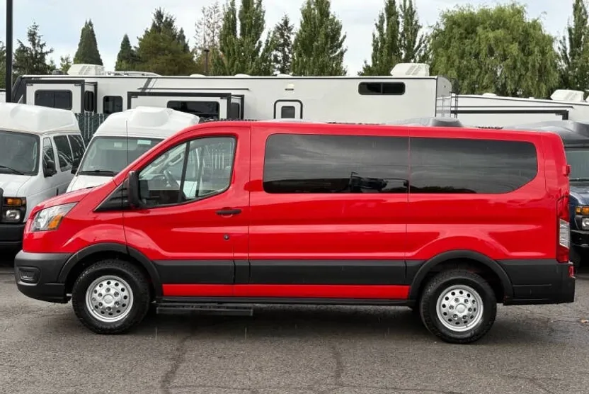 2020 Ford Transit XL photo 1