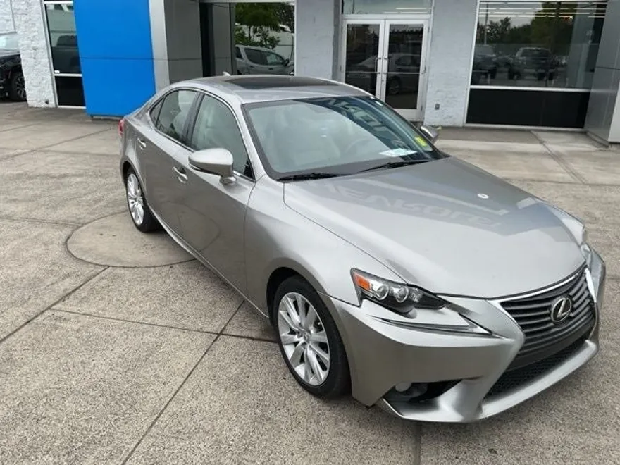 2014 Lexus IS 250 photo 1