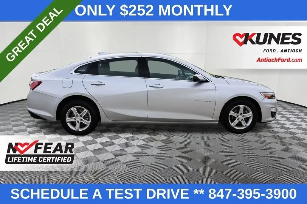 2022 Chevrolet Malibu 1LT photo 1