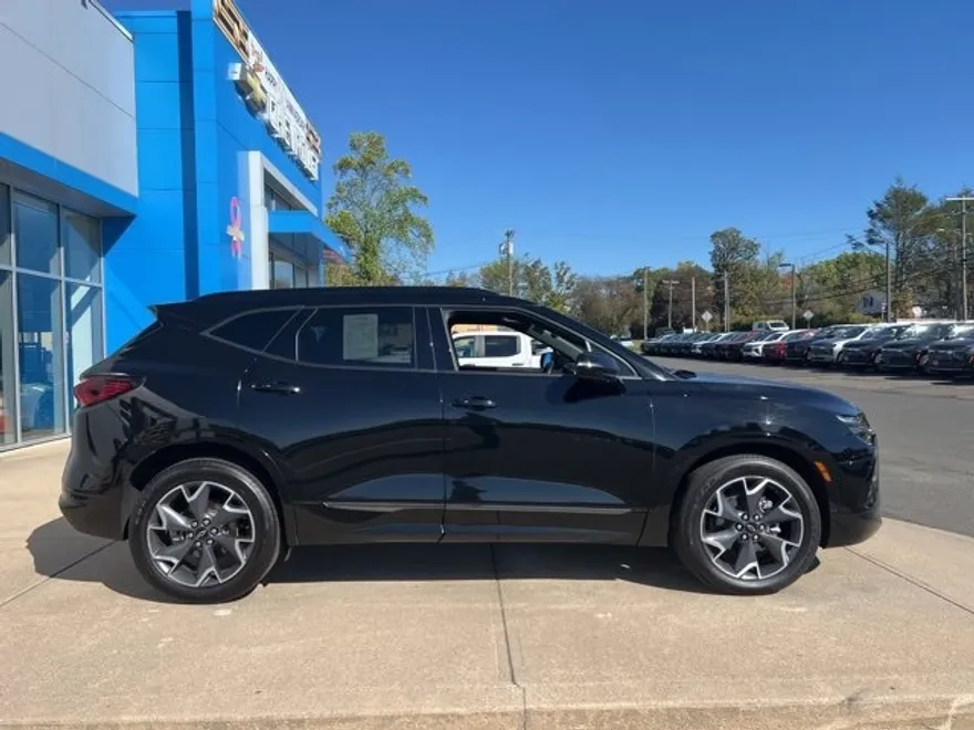 2022 Chevrolet Blazer RS photo 1