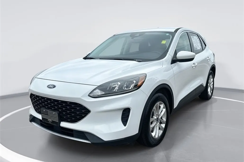 2021 Ford Escape SE photo 1
