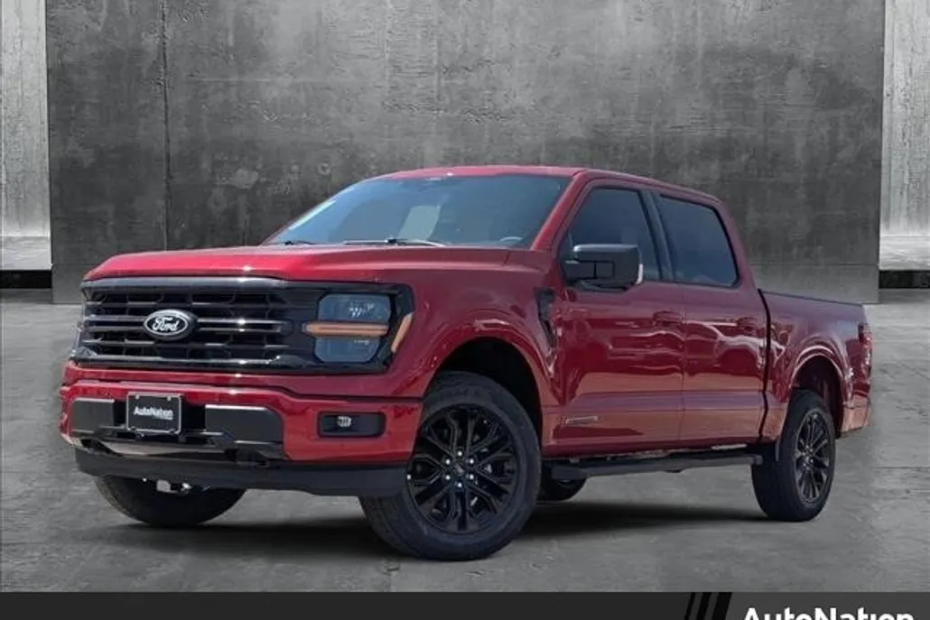 2025 Ford F-150 XLT photo 1