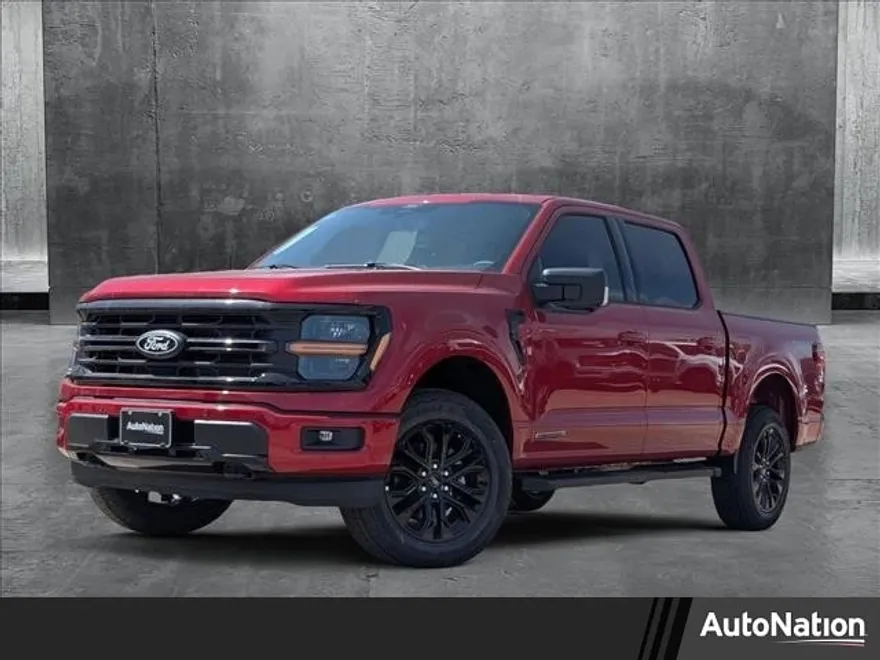 2025 Ford F-150 XLT photo 1