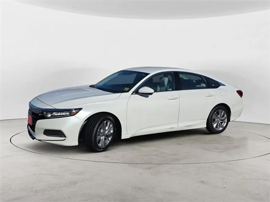 2018 Honda Accord LX photo 1