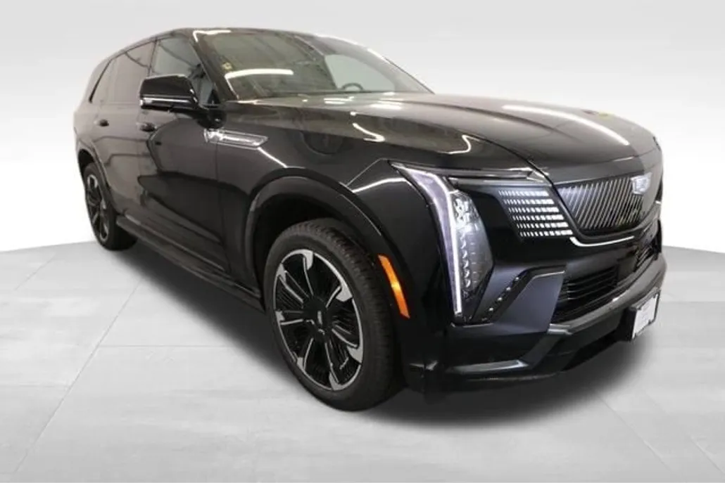 2025 Cadillac Escalade IQ Sport photo 1