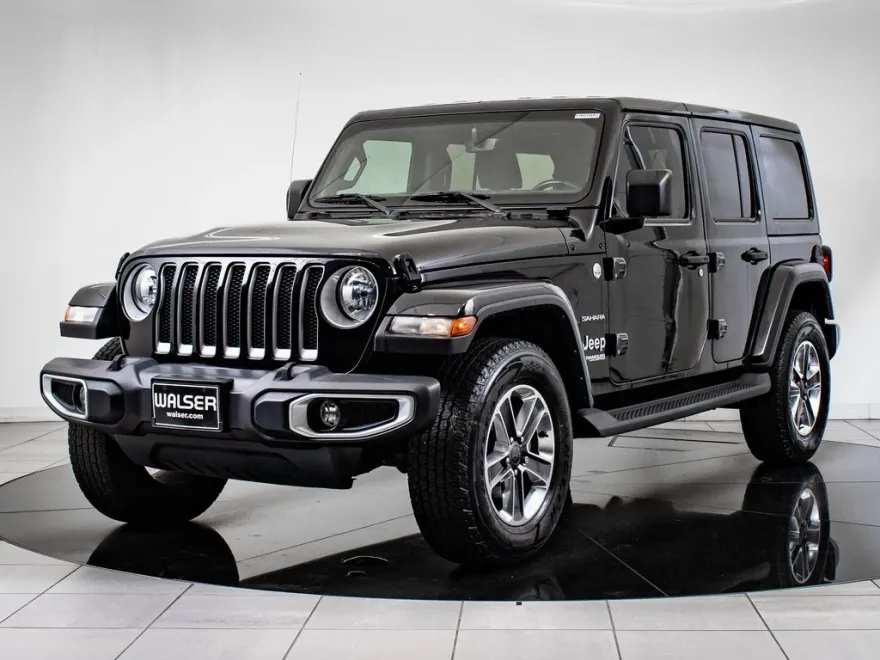 2022 Jeep Wrangler Unlimited Sahara photo 1