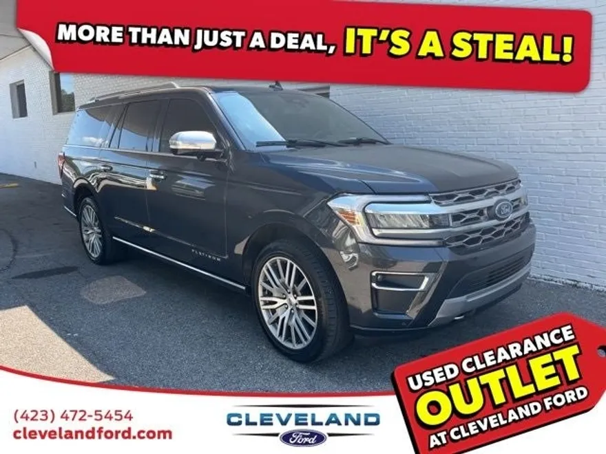 2022 Ford Expedition MAX Platinum photo 1