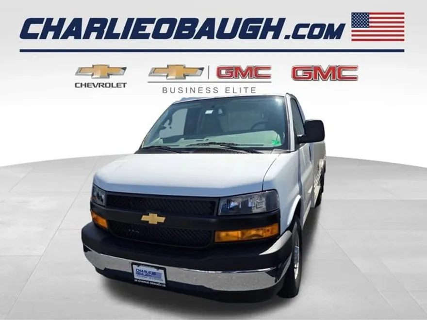 2024 Chevrolet Express Cutaway 3500 Work Van photo 1