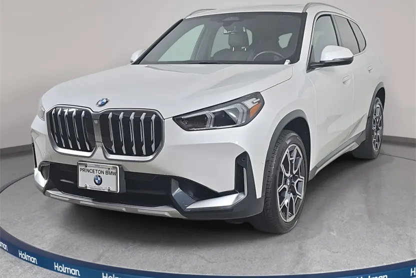 2025 Bmw X1 XDrive28i photo 1
