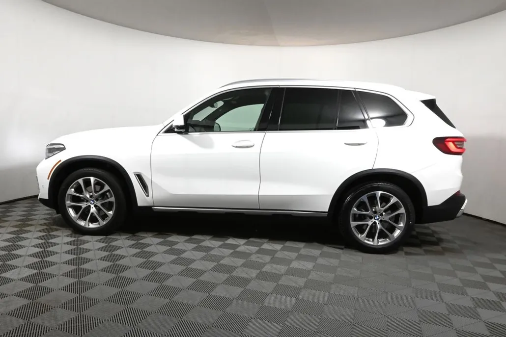 2022 Bmw X5 xDrive40i photo 1