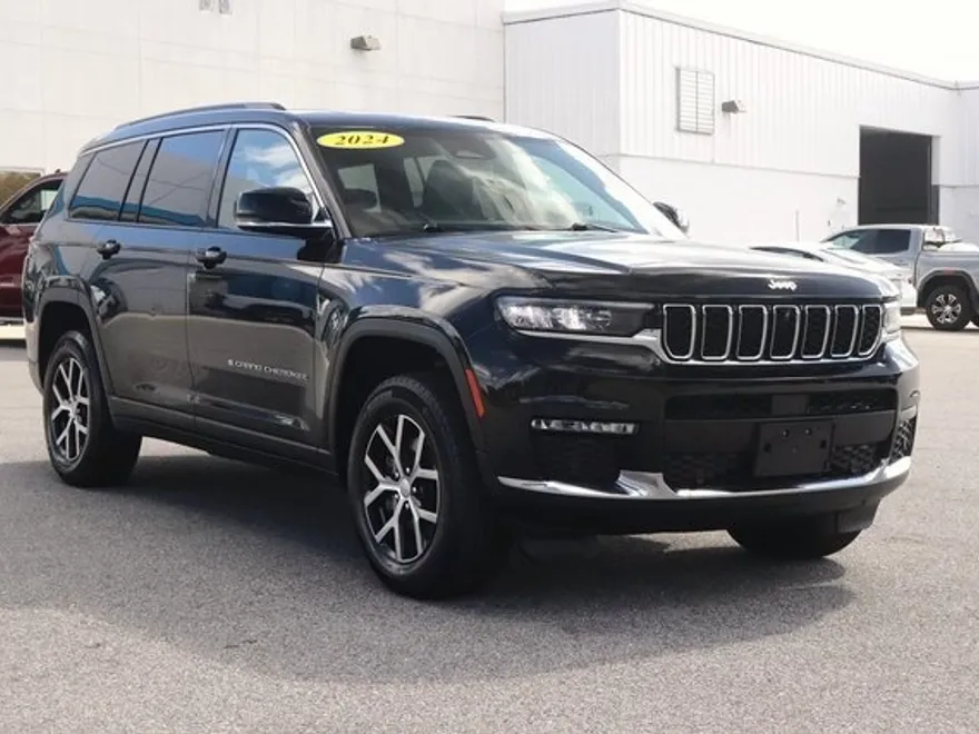 2024 Jeep Grand Cherokee Limited photo 1