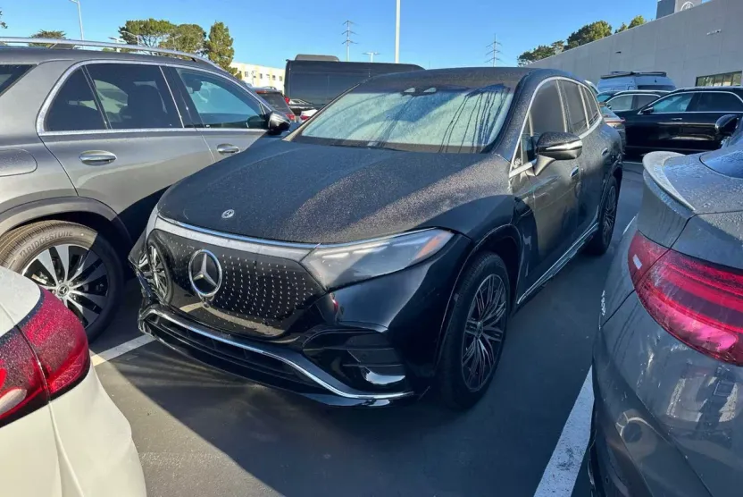2023 Mercedes Benz EQS SUV 580 4MATIC photo 1