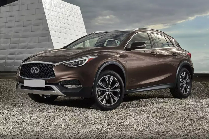 2019 Infiniti QX30 Luxe photo 1