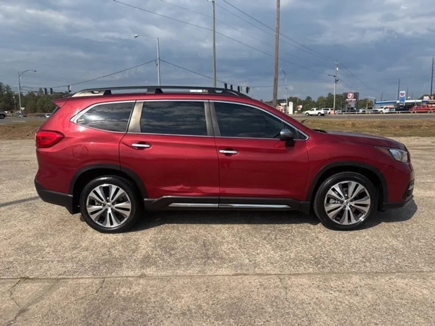 2020 Subaru Ascent Touring photo 1
