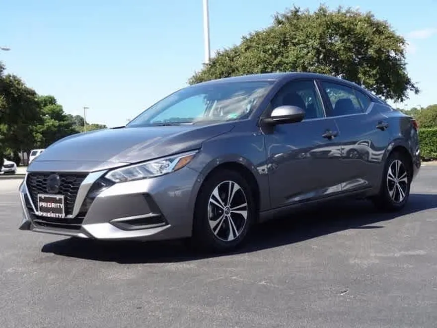 2022 Nissan Sentra SV photo 1