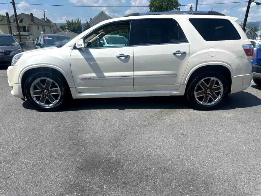 2012 Gmc Acadia Denali photo 1