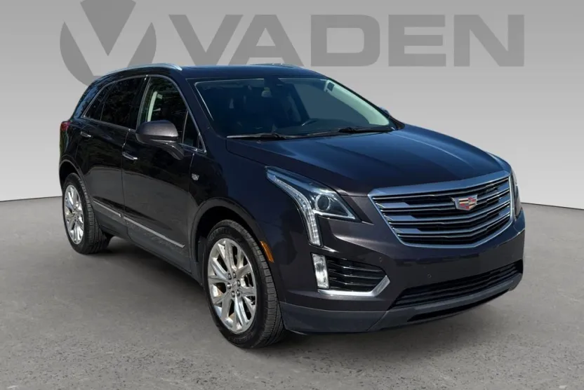 2018 Cadillac XT5 Luxury photo 1
