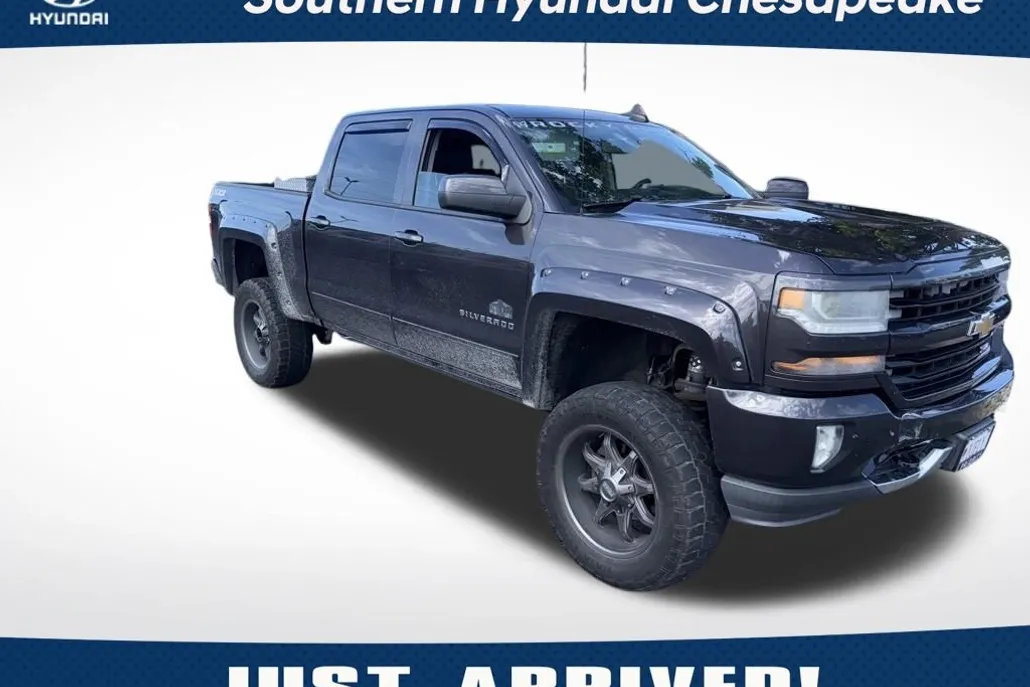 2016 Chevrolet Silverado 1500 LT photo 1