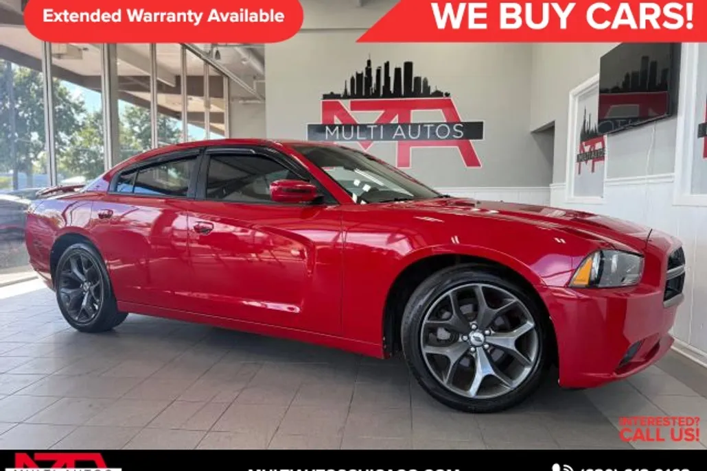 2013 Dodge Charger SXT photo 1