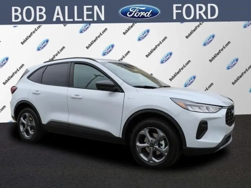 2025 Ford Escape ST-Line photo 1