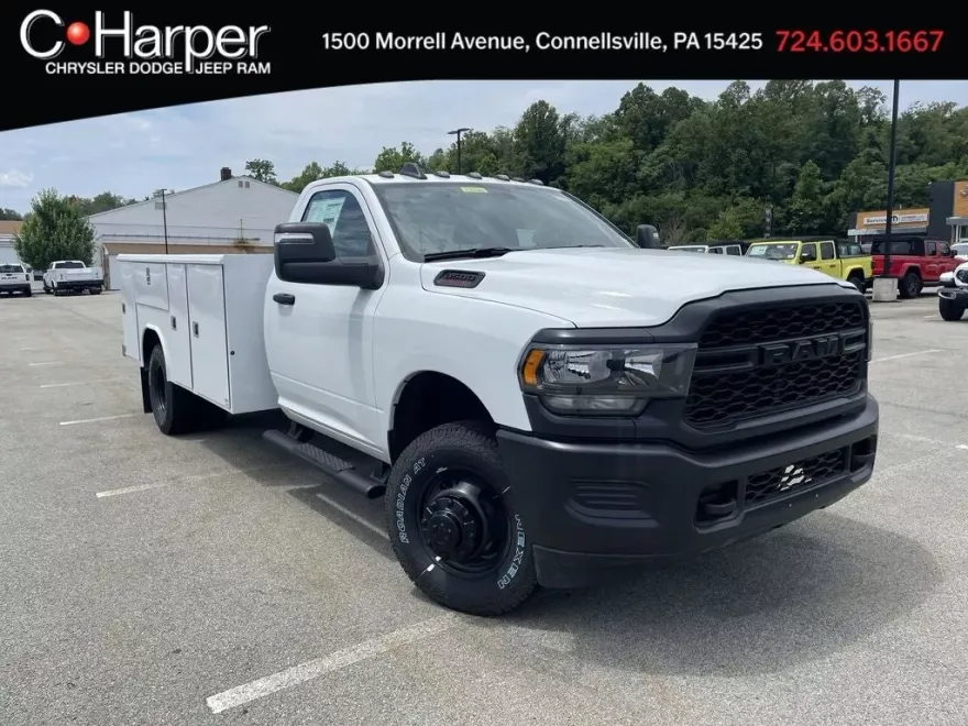 2024 Ram 3500 Tradesman photo 1