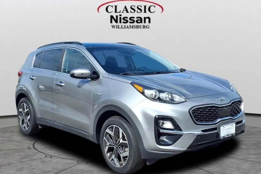 2022 Kia Sportage EX photo 1