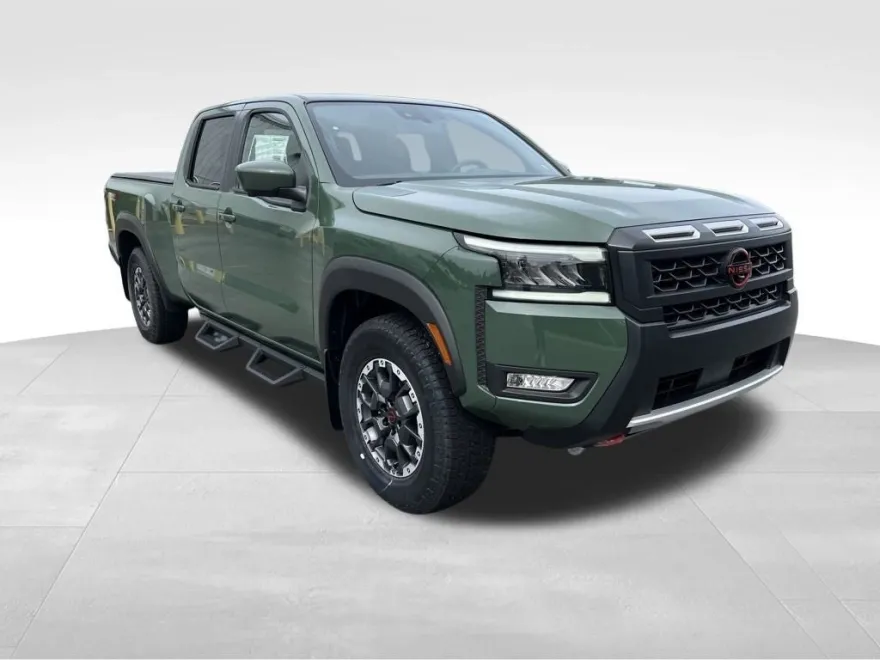2026 Nissan Frontier PRO-4X photo 1