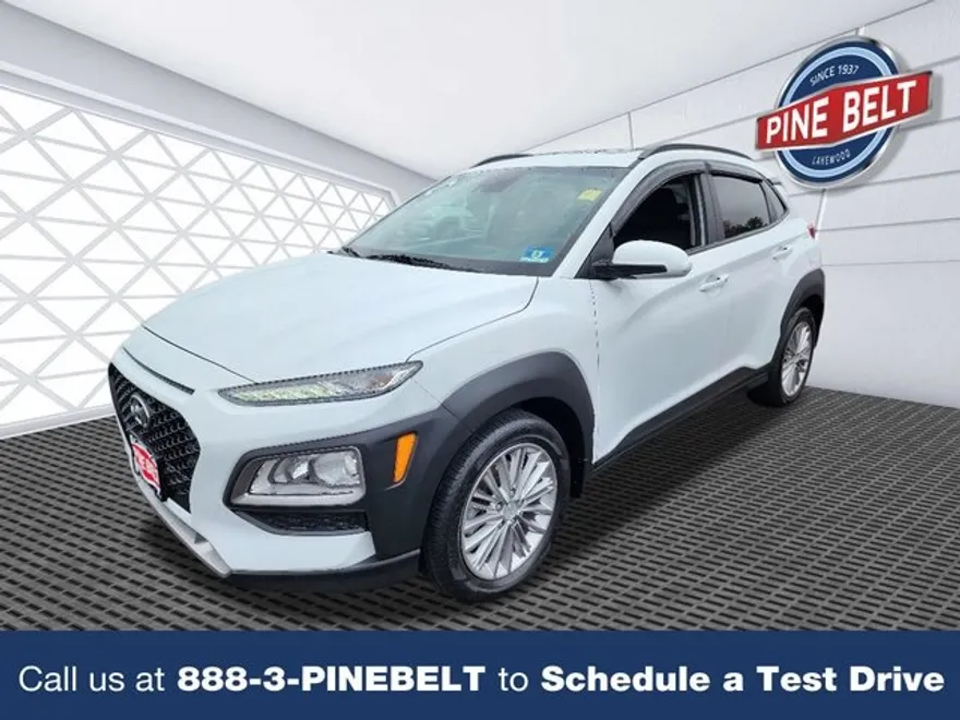 2020 Hyundai Kona SEL Plus photo 1