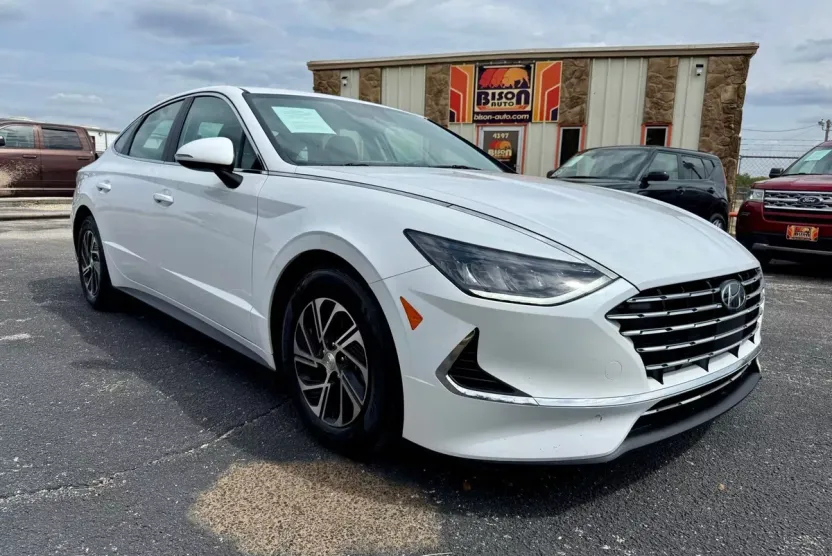 2023 Hyundai Sonata Hybrid Blue photo 1