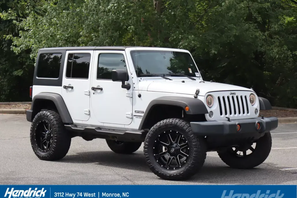 2016 Jeep Wrangler Unlimited Sport photo 1