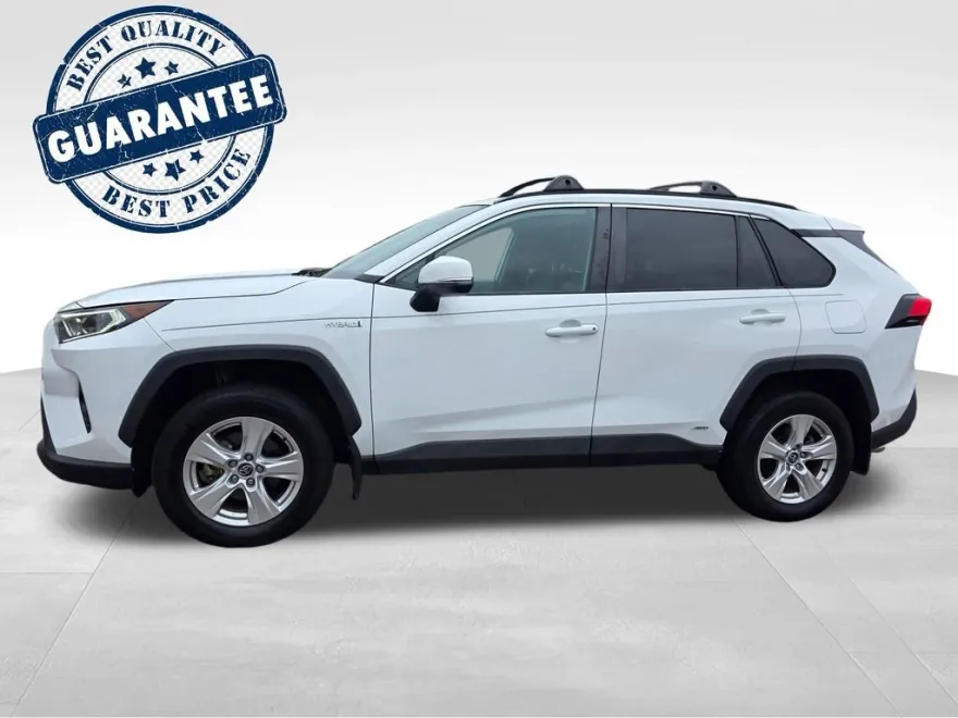 2021 Toyota RAV4 Hybrid XLE photo 1
