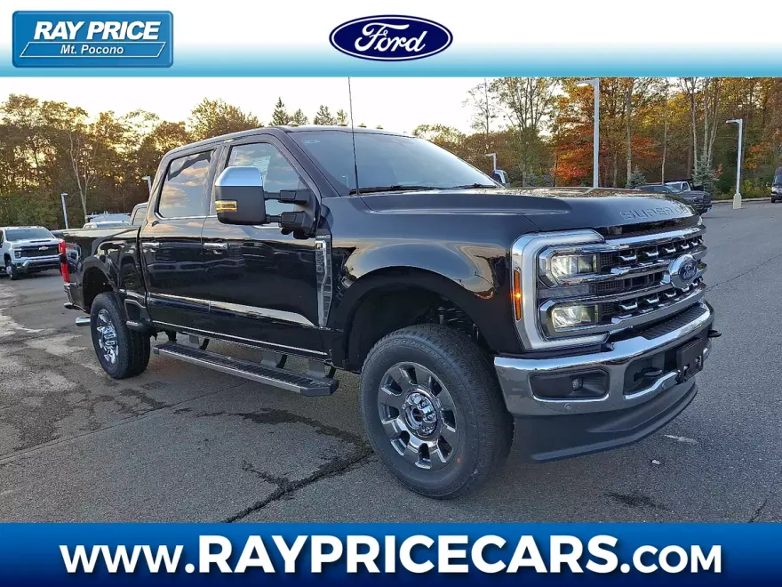 2026 Ford F-250 Lariat photo 1