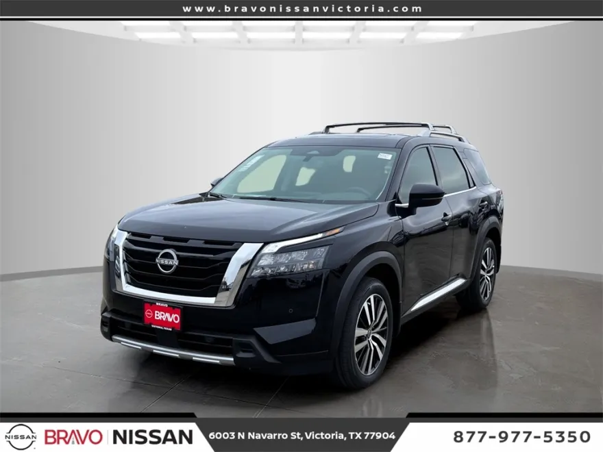 2025 Nissan Pathfinder Platinum photo 1
