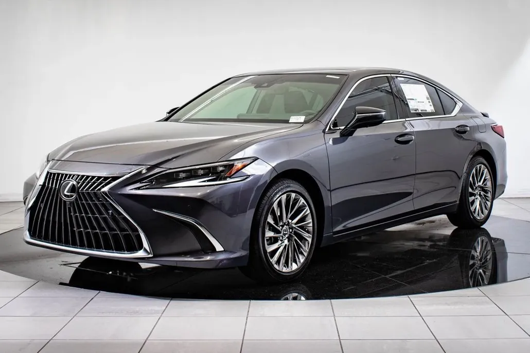 2025 Lexus ES 350 Ultra Luxury photo 1