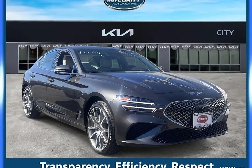 2024 Genesis G70 2.5T photo 1