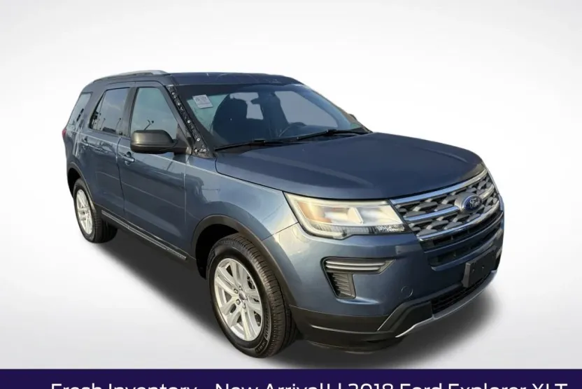 2018 Ford Explorer XLT photo 1