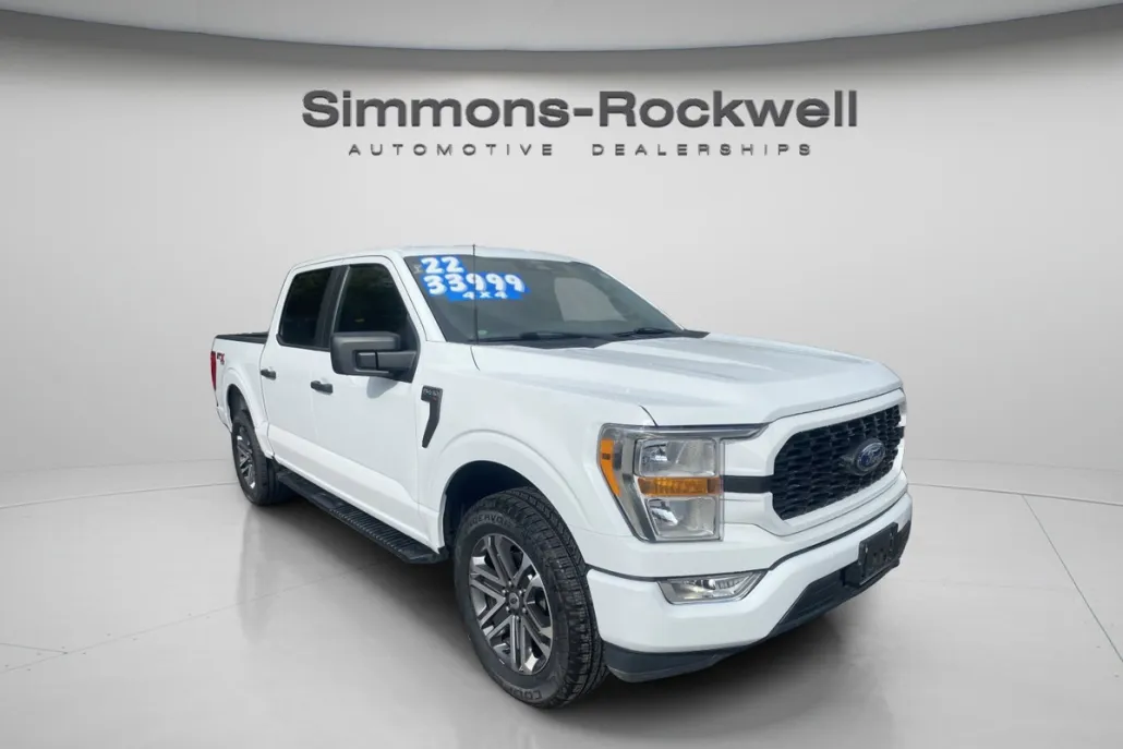 2022 Ford F-150 XL photo 1