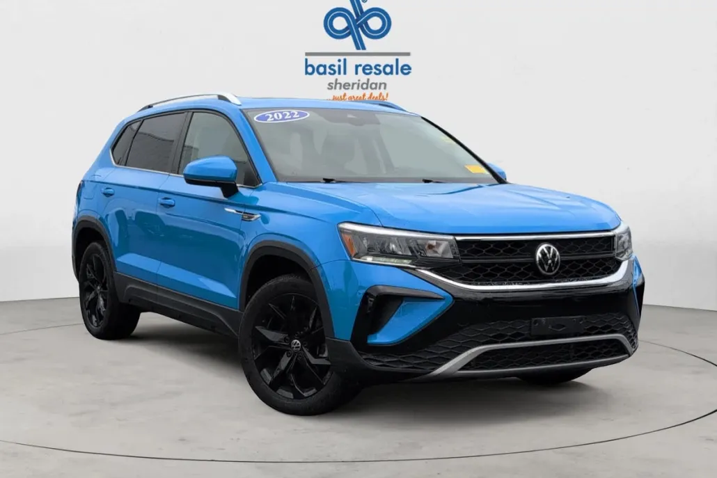 2022 Volkswagen Taos SE photo 1