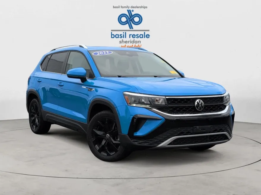 2022 Volkswagen Taos SE photo 1