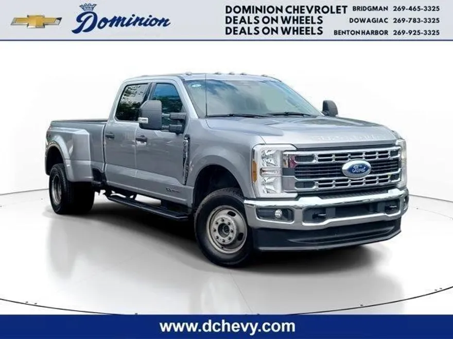 2024 Ford F-350 photo 1