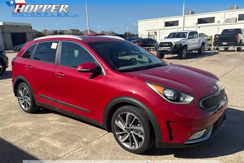 2018 Kia Niro Touring EX Premium photo 1