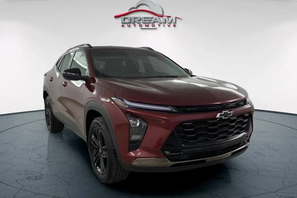 2024 Chevrolet Trax ACTIV photo 1