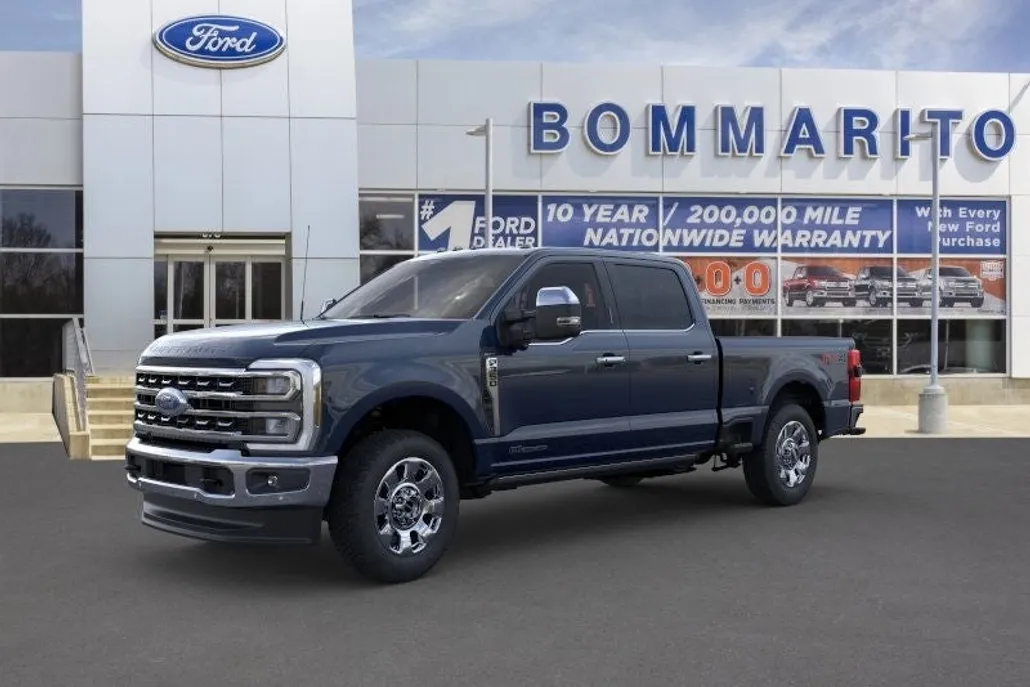 2025 Ford F-350 Lariat photo 1