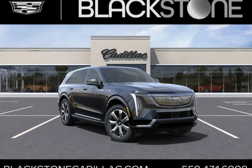2025 Cadillac Escalade IQ Luxury photo 1