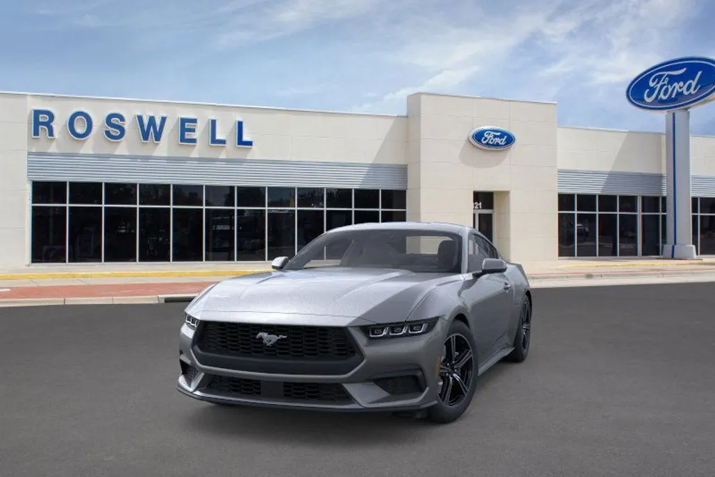 2025 Ford Mustang EcoBoost photo 1